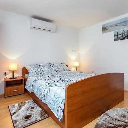 Ivana B4 N1 Poreč Exteriér fotografie
