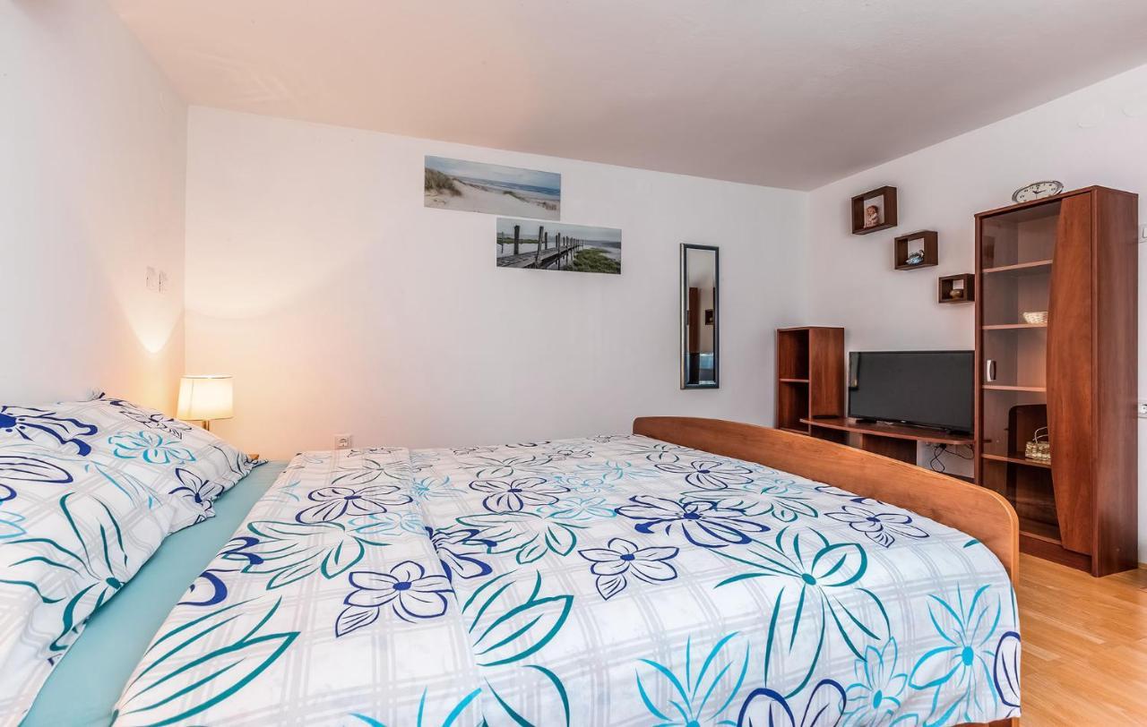 Ivana B4 N1 Poreč Exteriér fotografie